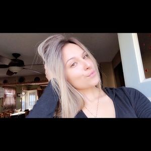 Meet your Posher, Michele